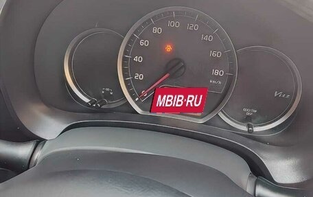 Toyota Vitz, 2013 год, 850 000 рублей, 9 фотография