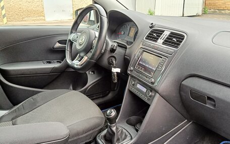 Volkswagen Polo VI (EU Market), 2018 год, 1 275 000 рублей, 5 фотография