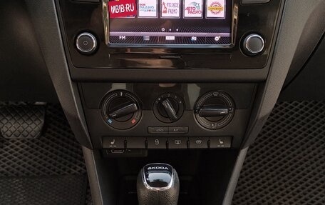 Skoda Rapid I, 2018 год, 1 590 000 рублей, 9 фотография