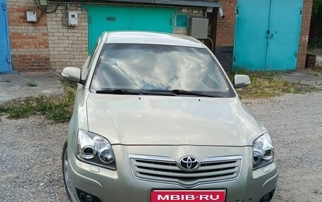 Toyota Avensis III рестайлинг, 2007 год, 865 000 рублей, 1 фотография