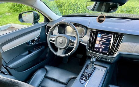 Volvo S90 II рестайлинг, 2021 год, 3 850 000 рублей, 9 фотография