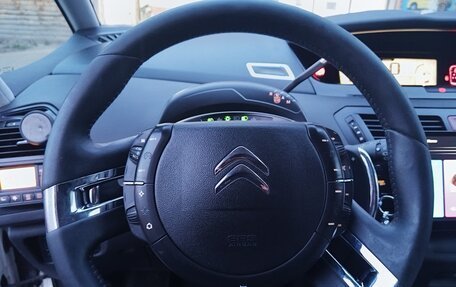 Citroen C4 Picasso II рестайлинг, 2010 год, 588 000 рублей, 8 фотография