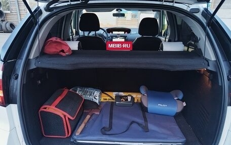 Citroen C4 Picasso II рестайлинг, 2010 год, 588 000 рублей, 13 фотография