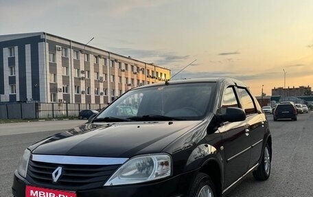 Renault Logan I, 2010 год, 370 000 рублей, 1 фотография