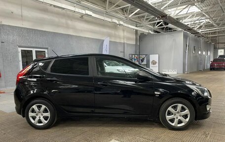 Hyundai Solaris II рестайлинг, 2016 год, 795 000 рублей, 4 фотография
