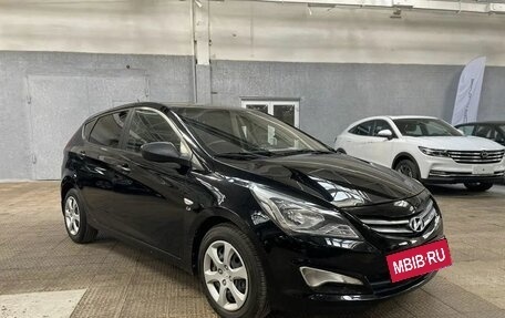 Hyundai Solaris II рестайлинг, 2016 год, 795 000 рублей, 3 фотография