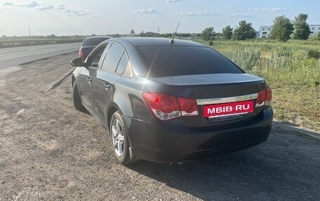 Chevrolet Cruze II, 2010 год, 580 000 рублей, 7 фотография