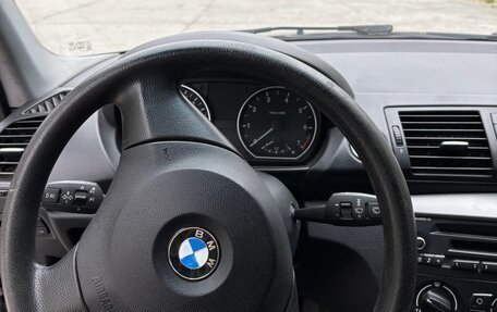 BMW 1 серия, 2009 год, 899 000 рублей, 8 фотография