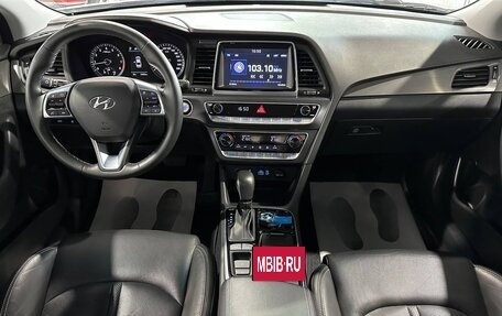 Hyundai Sonata VII, 2017 год, 2 090 000 рублей, 14 фотография