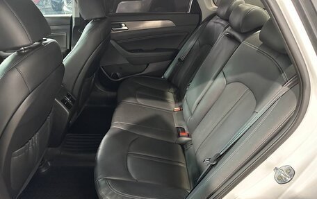 Hyundai Sonata VII, 2017 год, 2 090 000 рублей, 25 фотография