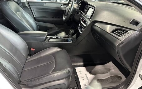 Hyundai Sonata VII, 2017 год, 2 090 000 рублей, 23 фотография