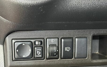 Nissan Note II рестайлинг, 2007 год, 720 000 рублей, 19 фотография