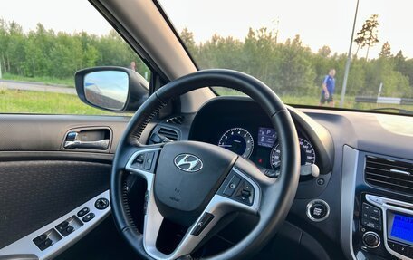 Hyundai Solaris II рестайлинг, 2011 год, 945 000 рублей, 12 фотография