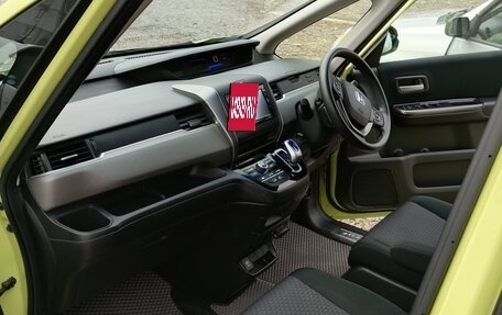 Honda Freed II, 2017 год, 1 300 000 рублей, 6 фотография