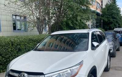 Toyota Highlander III, 2015 год, 3 175 000 рублей, 1 фотография