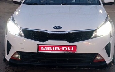 KIA Rio IV, 2021 год, 1 350 000 рублей, 1 фотография