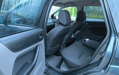Ford Focus II рестайлинг, 2010 год, 700 000 рублей, 16 фотография