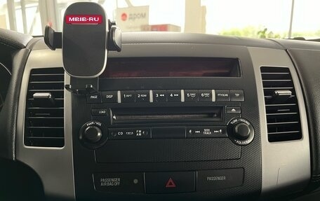 Mitsubishi Outlander III рестайлинг 3, 2010 год, 1 080 000 рублей, 16 фотография