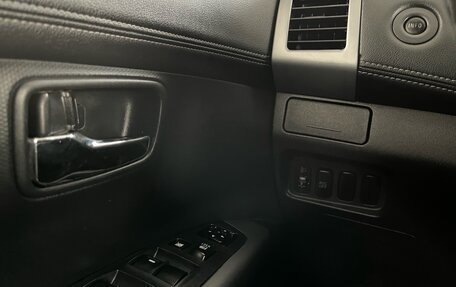 Mitsubishi Outlander III рестайлинг 3, 2010 год, 1 080 000 рублей, 22 фотография