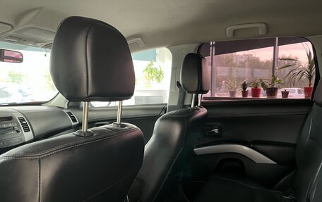 Mitsubishi Outlander III рестайлинг 3, 2010 год, 1 080 000 рублей, 24 фотография
