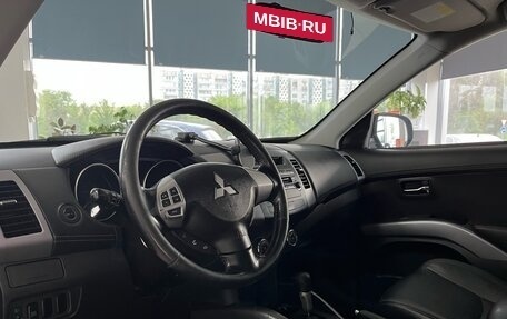 Mitsubishi Outlander III рестайлинг 3, 2010 год, 1 080 000 рублей, 23 фотография
