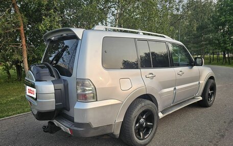 Mitsubishi Pajero IV, 2008 год, 1 365 000 рублей, 6 фотография