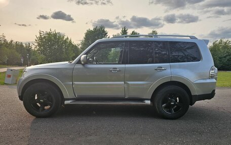 Mitsubishi Pajero IV, 2008 год, 1 365 000 рублей, 3 фотография