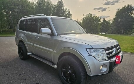 Mitsubishi Pajero IV, 2008 год, 1 365 000 рублей, 2 фотография