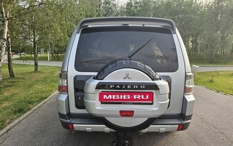 Mitsubishi Pajero IV, 2008 год, 1 365 000 рублей, 8 фотография