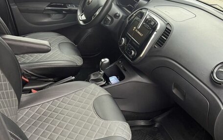 Renault Kaptur I рестайлинг, 2019 год, 1 550 000 рублей, 8 фотография