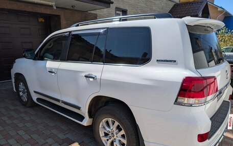 Toyota Land Cruiser 200, 2016 год, 6 200 000 рублей, 6 фотография
