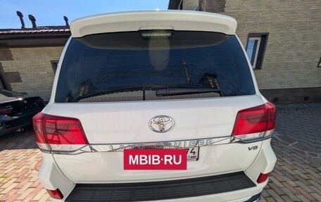 Toyota Land Cruiser 200, 2016 год, 6 200 000 рублей, 4 фотография