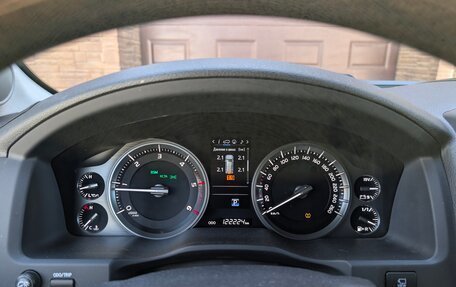 Toyota Land Cruiser 200, 2016 год, 6 200 000 рублей, 13 фотография