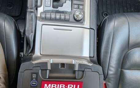 Toyota Land Cruiser 200, 2016 год, 6 200 000 рублей, 15 фотография