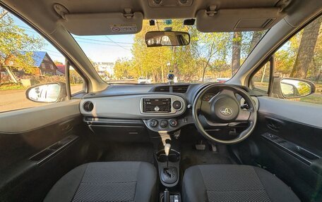 Toyota Vitz, 2013 год, 850 000 рублей, 9 фотография