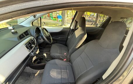 Toyota Vitz, 2013 год, 850 000 рублей, 8 фотография