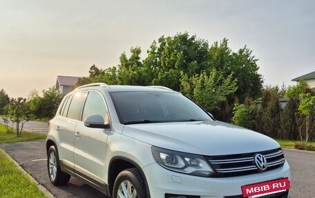 Volkswagen Tiguan I, 2012 год, 1 300 000 рублей, 2 фотография