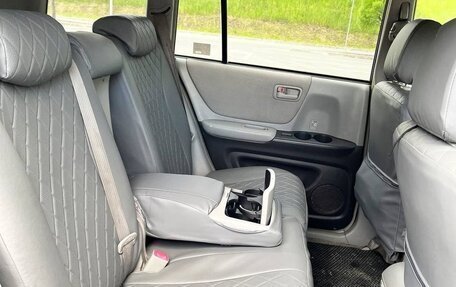 Toyota Highlander III, 2004 год, 970 000 рублей, 19 фотография