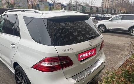 Mercedes-Benz M-Класс, 2014 год, 3 300 000 рублей, 4 фотография