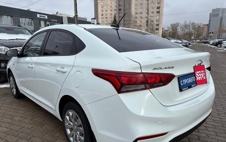 Hyundai Solaris II рестайлинг, 2017 год, 865 000 рублей, 4 фотография