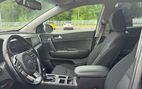 KIA Sportage IV рестайлинг, 2021 год, 1 915 000 рублей, 6 фотография