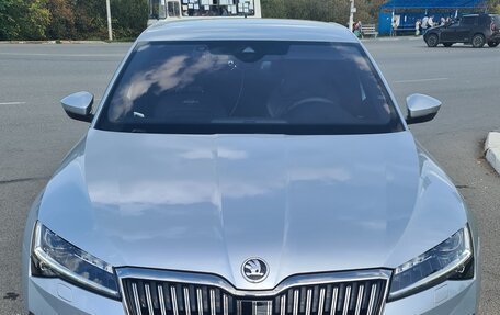 Skoda Superb III рестайлинг, 2019 год, 4 100 000 рублей, 2 фотография
