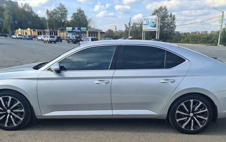 Skoda Superb III рестайлинг, 2019 год, 4 100 000 рублей, 8 фотография