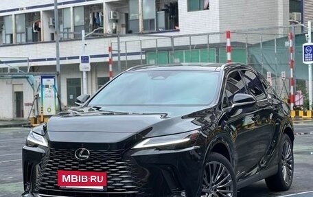 Lexus RX IV рестайлинг, 2024 год, 6 100 000 рублей, 2 фотография