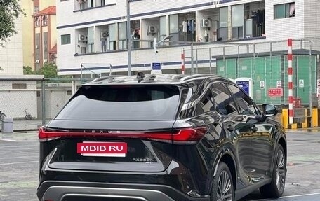 Lexus RX IV рестайлинг, 2024 год, 6 100 000 рублей, 4 фотография