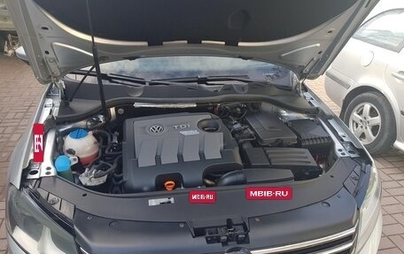 Volkswagen Passat B7, 2011 год, 1 000 000 рублей, 24 фотография