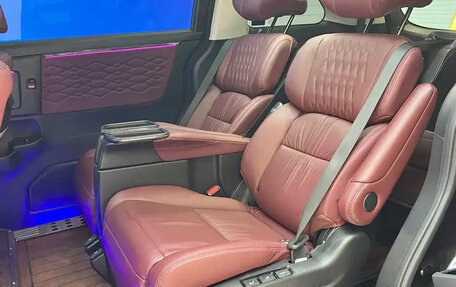 Honda Elysion, 2022 год, 3 120 999 рублей, 21 фотография