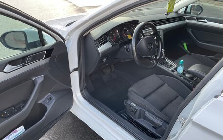 Volkswagen Passat B8 рестайлинг, 2016 год, 1 850 000 рублей, 9 фотография