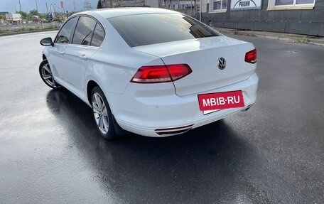 Volkswagen Passat B8 рестайлинг, 2016 год, 1 850 000 рублей, 7 фотография