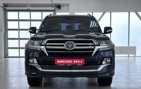 Toyota Land Cruiser 200, 2020 год, 8 500 000 рублей, 2 фотография